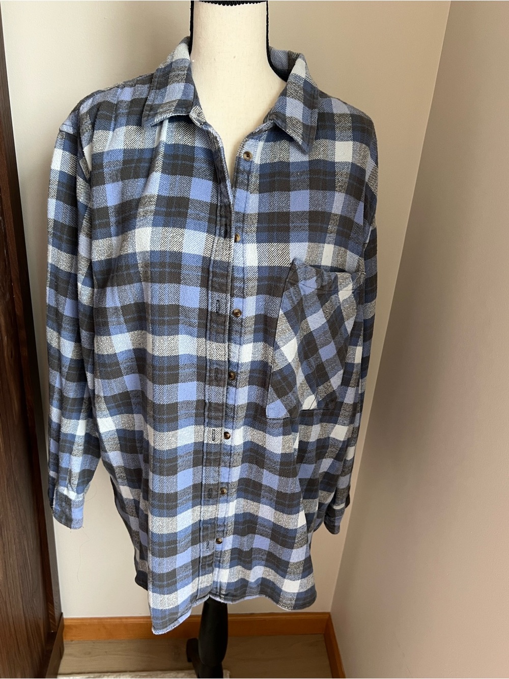 Oversized flannel 💙